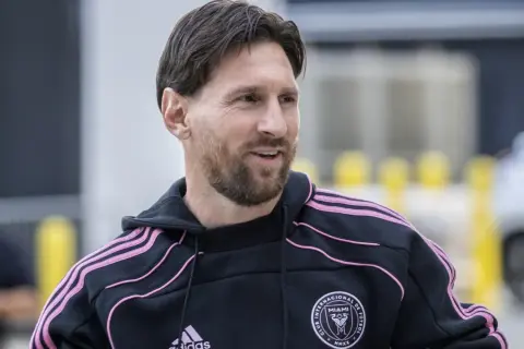 Messi zarobki roczne: szokujące dochody z piłki i reklamy