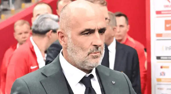 Ile zarabia selekcjoner reprezentacji Polski? Szokujące kwoty ujawnione