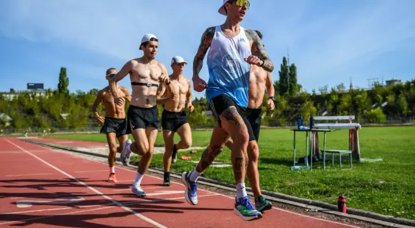 Bieżnia ile ma metrów? Odkryj długość toru lekkoatletycznego 400 m